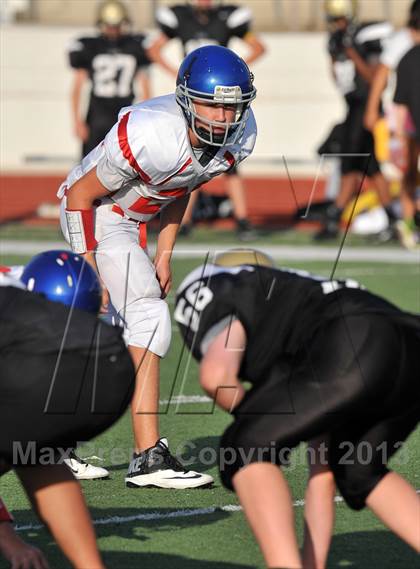Thumbnail 2 in Fossil Ridge Black @ Grapevine White photogallery.