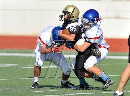 Thumbnail 1 in Fossil Ridge Black @ Grapevine White photogallery.