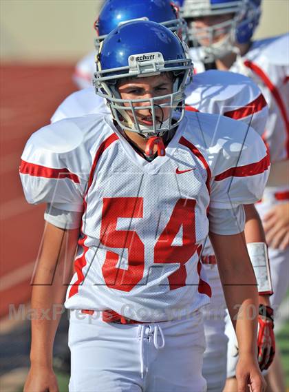 Thumbnail 1 in Fossil Ridge Black @ Grapevine White photogallery.