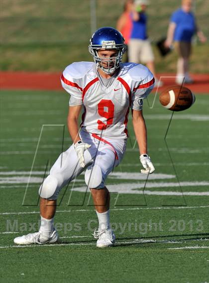Thumbnail 1 in Fossil Ridge Black @ Grapevine White photogallery.