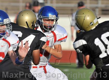 Thumbnail 1 in Fossil Ridge Black @ Grapevine White photogallery.