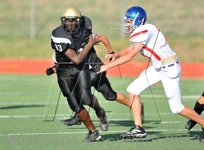 Thumbnail 1 in Fossil Ridge Black @ Grapevine White photogallery.