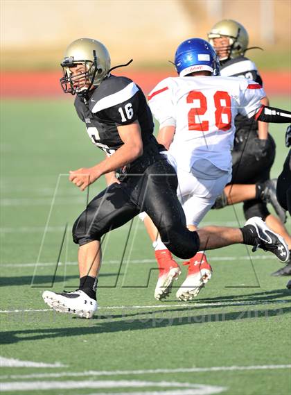 Thumbnail 2 in Fossil Ridge Black @ Grapevine White photogallery.