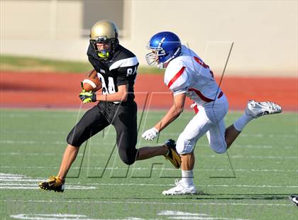 Thumbnail 3 in Fossil Ridge Black @ Grapevine White photogallery.