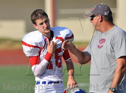Thumbnail 1 in Fossil Ridge Black @ Grapevine White photogallery.
