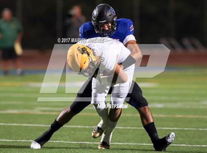 Thumbnail 1 in Westlake vs Moorpark photogallery.
