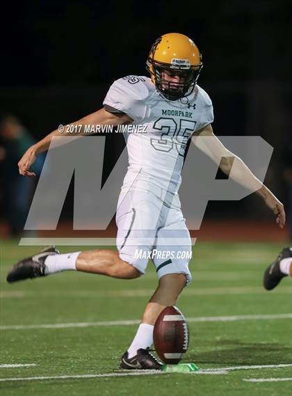 Thumbnail 2 in Westlake vs Moorpark photogallery.
