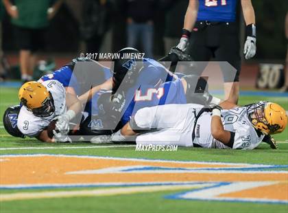 Thumbnail 3 in Westlake vs Moorpark photogallery.