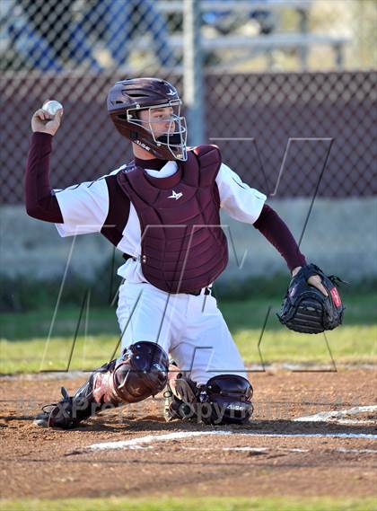 Thumbnail 3 in Hirschi @ Bells (Bells Tournament) photogallery.