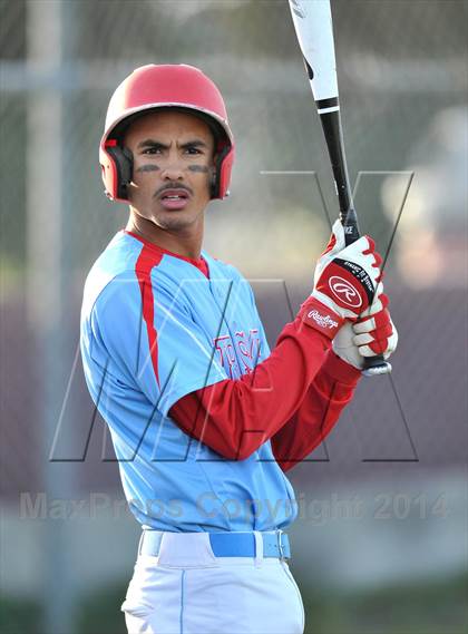 Thumbnail 3 in Hirschi @ Bells (Bells Tournament) photogallery.