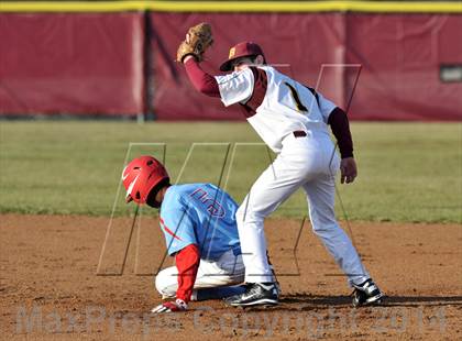 Thumbnail 3 in Hirschi @ Bells (Bells Tournament) photogallery.