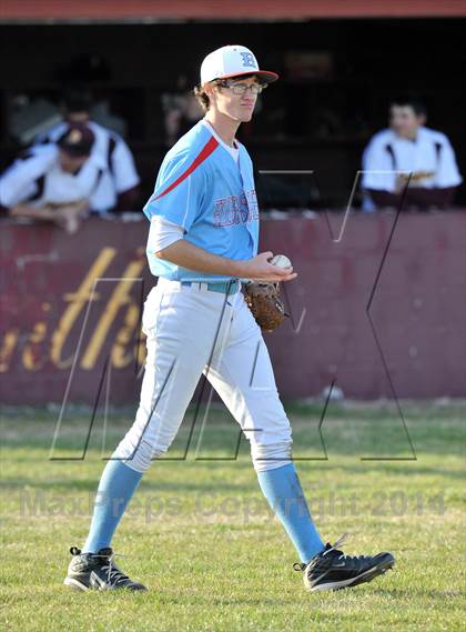 Thumbnail 2 in Hirschi @ Bells (Bells Tournament) photogallery.