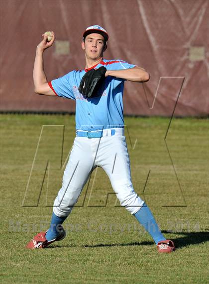 Thumbnail 2 in Hirschi @ Bells (Bells Tournament) photogallery.