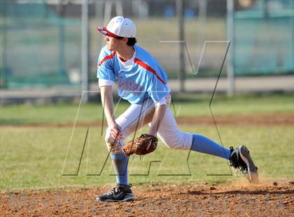 Thumbnail 2 in Hirschi @ Bells (Bells Tournament) photogallery.