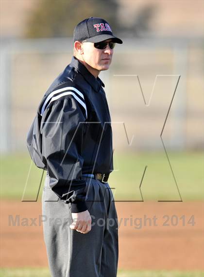 Thumbnail 3 in Hirschi @ Bells (Bells Tournament) photogallery.