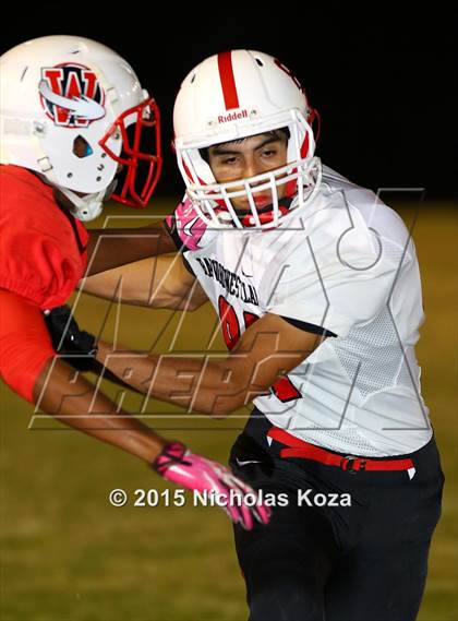 Thumbnail 3 in Harvard-Westlake vs. Westchester photogallery.