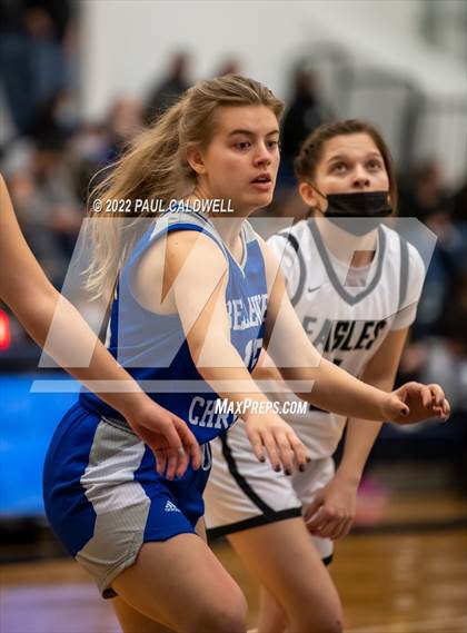 Thumbnail 3 in Klahowya vs. Bellevue Christian (WIAA 1A District Playoff) photogallery.