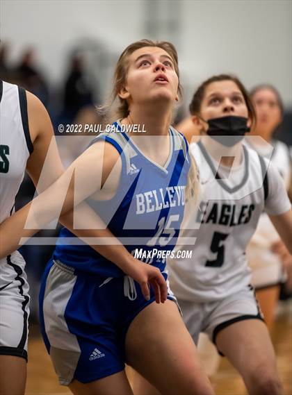 Thumbnail 1 in Klahowya vs. Bellevue Christian (WIAA 1A District Playoff) photogallery.
