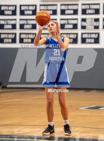 Thumbnail 1 in Klahowya vs. Bellevue Christian (WIAA 1A District Playoff) photogallery.