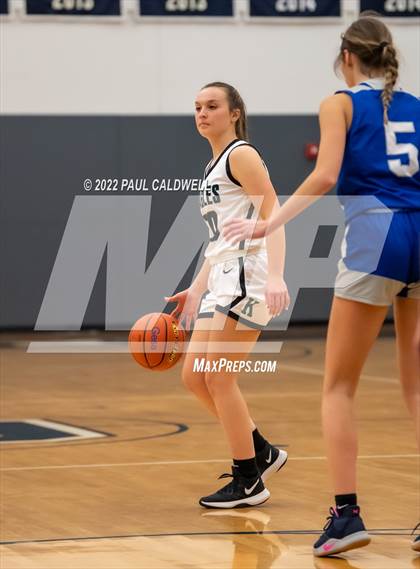 Thumbnail 1 in Klahowya vs. Bellevue Christian (WIAA 1A District Playoff) photogallery.