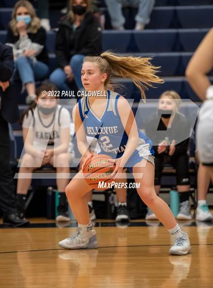 Thumbnail 1 in Klahowya vs. Bellevue Christian (WIAA 1A District Playoff) photogallery.