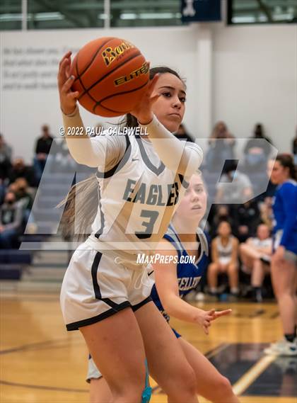 Thumbnail 1 in Klahowya vs. Bellevue Christian (WIAA 1A District Playoff) photogallery.