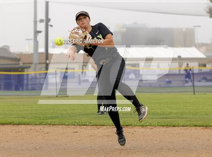 Thumbnail 3 in Long Beach Poly vs. Santa Monica (CIFSS D4 Quarter Final) photogallery.