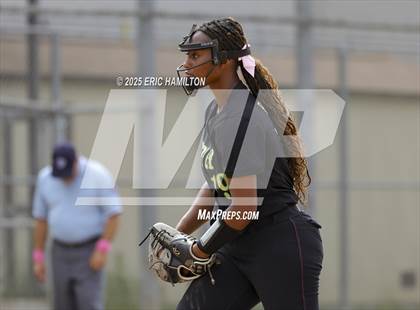Thumbnail 3 in Long Beach Poly vs. Santa Monica (CIFSS D4 Quarter Final) photogallery.
