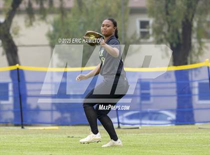 Thumbnail 3 in Long Beach Poly vs. Santa Monica (CIFSS D4 Quarter Final) photogallery.