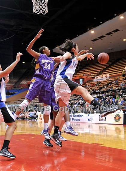 Thumbnail 2 in Frontier vs. Ridgeview (CIF CS D3 Final) photogallery.