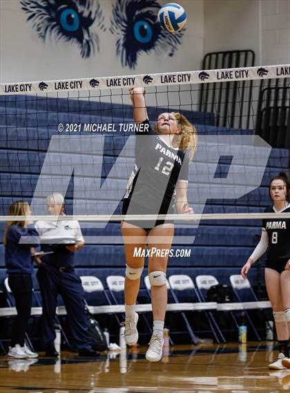 Thumbnail 2 in Parma vs Sugar-Salem (3A State Tournament )  photogallery.