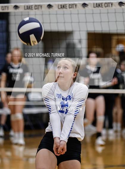 Thumbnail 1 in Parma vs Sugar-Salem (3A State Tournament )  photogallery.