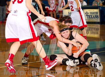 Thumbnail 2 in Pasadena Memorial vs Ray (W. B.) Corpus (McDonald's Texas Invitational) photogallery.