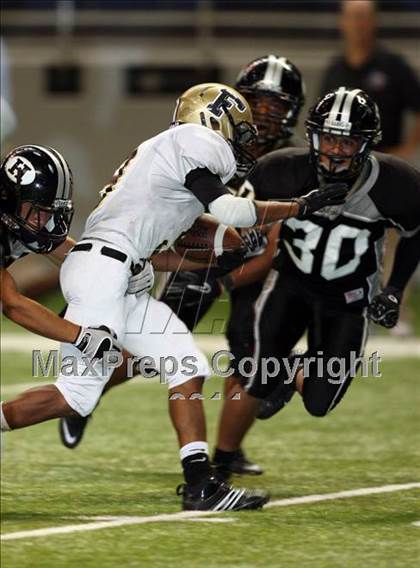 Thumbnail 2 in Foster vs. Hanks (Dave Campbell's Texas Football Classic) photogallery.