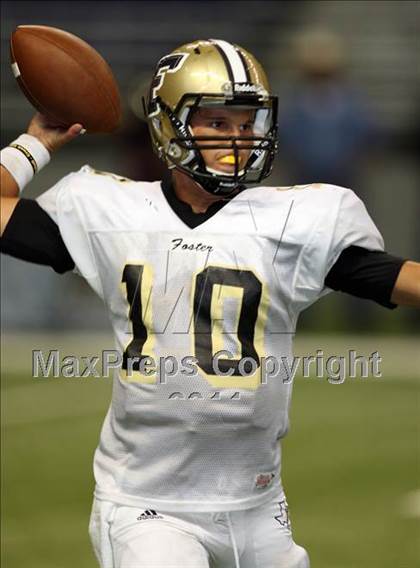 Thumbnail 1 in Foster vs. Hanks (Dave Campbell's Texas Football Classic) photogallery.