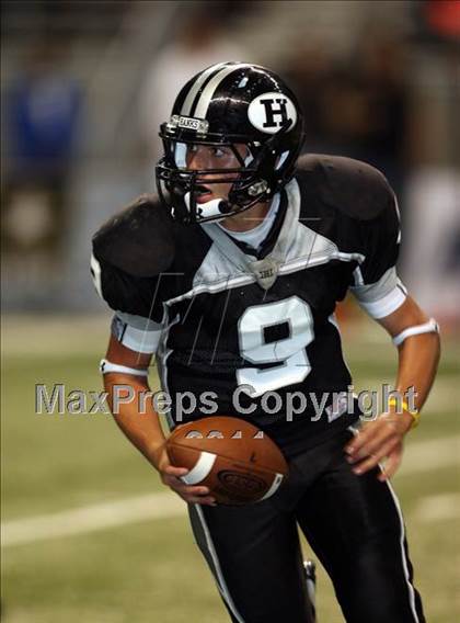 Thumbnail 1 in Foster vs. Hanks (Dave Campbell's Texas Football Classic) photogallery.