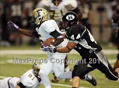 Thumbnail 2 in Foster vs. Hanks (Dave Campbell's Texas Football Classic) photogallery.