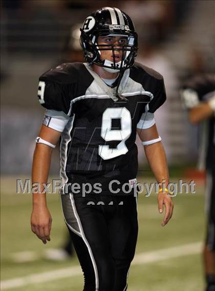 Thumbnail 2 in Foster vs. Hanks (Dave Campbell's Texas Football Classic) photogallery.