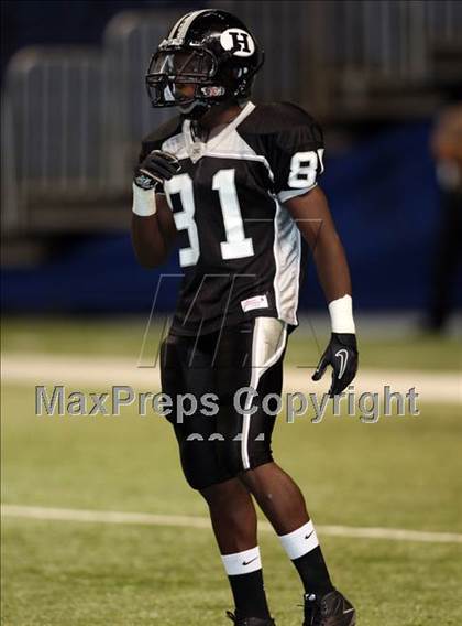 Thumbnail 1 in Foster vs. Hanks (Dave Campbell's Texas Football Classic) photogallery.