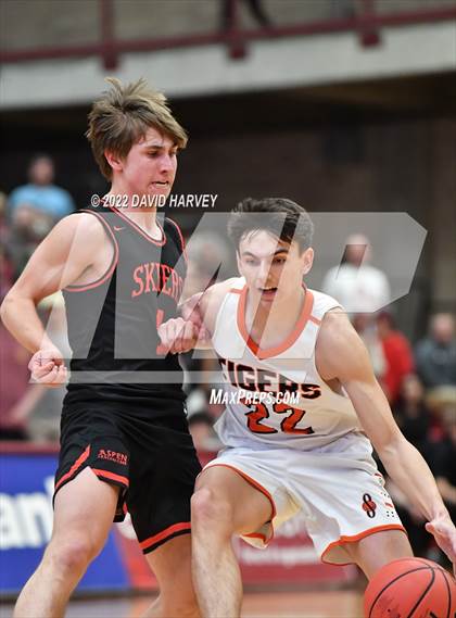Thumbnail 1 in Aspen vs. Sterling (CHSAA 3A Final 4) photogallery.