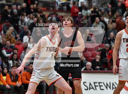 Thumbnail 2 in Aspen vs. Sterling (CHSAA 3A Final 4) photogallery.