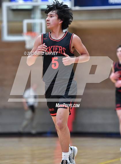 Thumbnail 3 in Aspen vs. Sterling (CHSAA 3A Final 4) photogallery.
