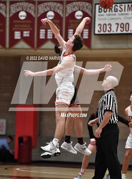 Thumbnail 2 in Aspen vs. Sterling (CHSAA 3A Final 4) photogallery.