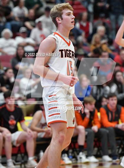 Thumbnail 3 in Aspen vs. Sterling (CHSAA 3A Final 4) photogallery.