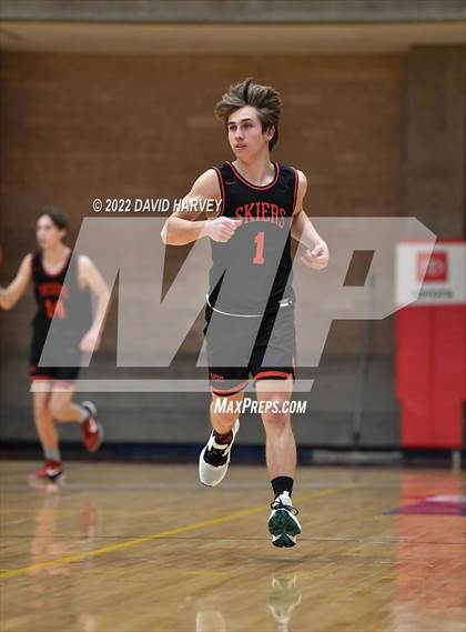 Thumbnail 3 in Aspen vs. Sterling (CHSAA 3A Final 4) photogallery.