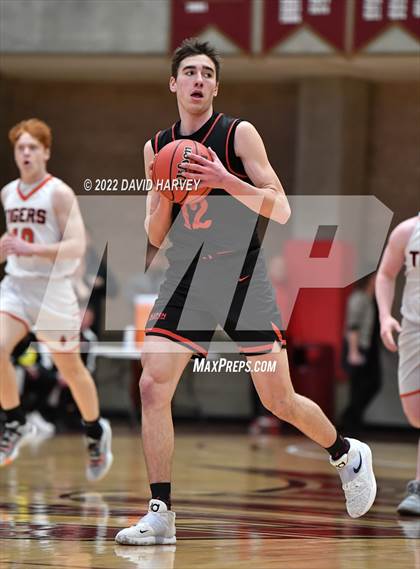 Thumbnail 2 in Aspen vs. Sterling (CHSAA 3A Final 4) photogallery.