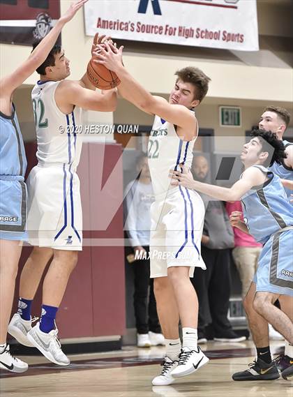 Thumbnail 3 in Liberty vs. Rancho Mirage (Rancho Mirage Holiday Invitational) photogallery.
