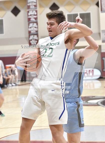 Thumbnail 2 in Liberty vs. Rancho Mirage (Rancho Mirage Holiday Invitational) photogallery.