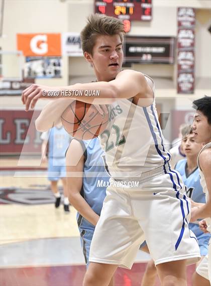 Thumbnail 3 in Liberty vs. Rancho Mirage (Rancho Mirage Holiday Invitational) photogallery.