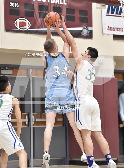 Thumbnail 2 in Liberty vs. Rancho Mirage (Rancho Mirage Holiday Invitational) photogallery.
